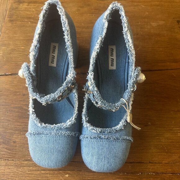 Miu Miu denim Mary Janes ~ size 38.5, pre-owned! - Picture 1 of 7